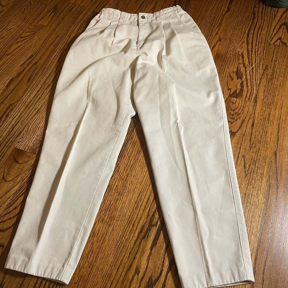 Lee Casuals Pants Size 10 MED Beige Pleated Cotton Wrinkle Free